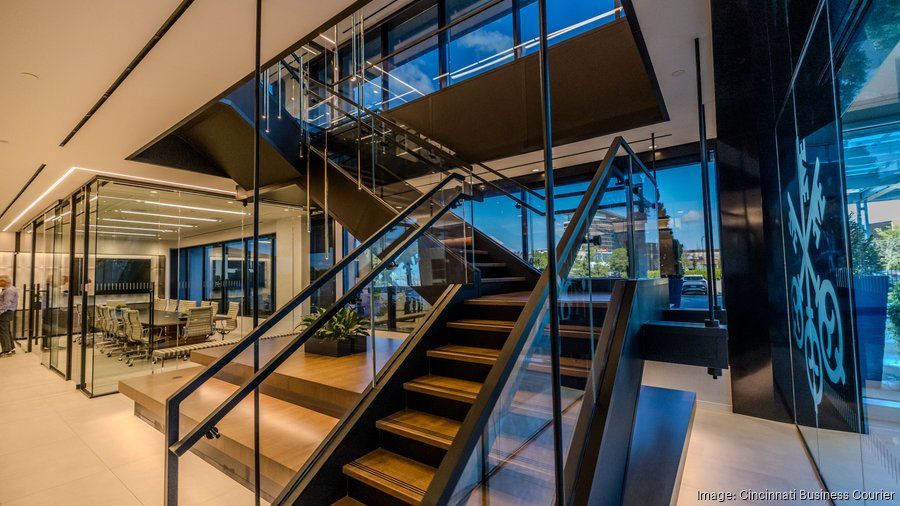 ubs-office-5_900x506x3600-2025-0-188